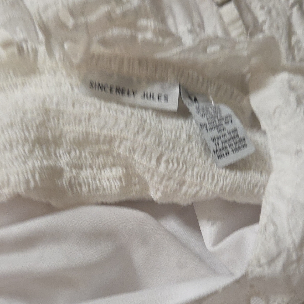 Jules dress, labeled size Medium but fits more like a Small Sz[1231] - Picture 8 of 8